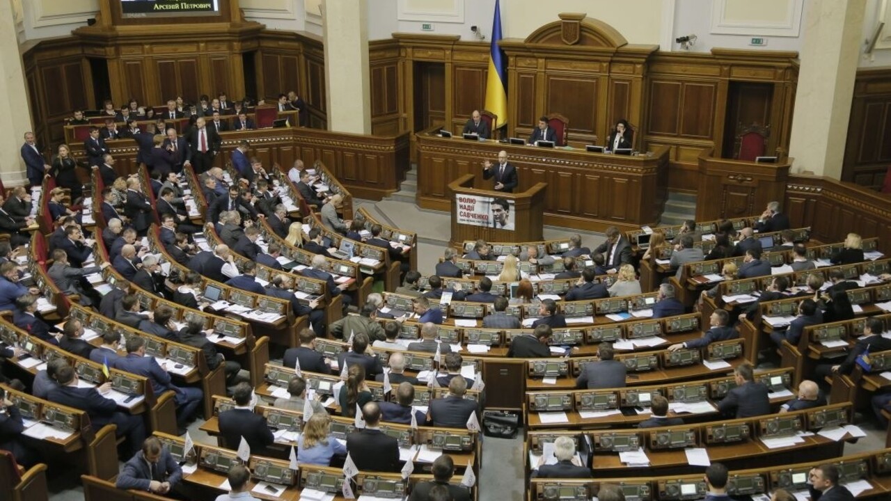 ukrajina parlament 1140 (SITA AP)
